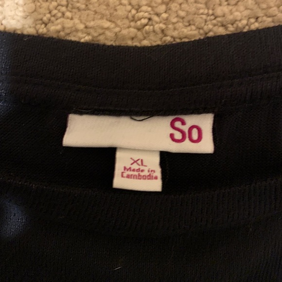 Black long sleeve top with synched waist size extra large - Picture 4 of 4